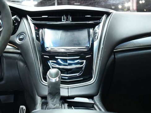 Used 2016 Cadillac CTS V w/ Luxury Package image 47