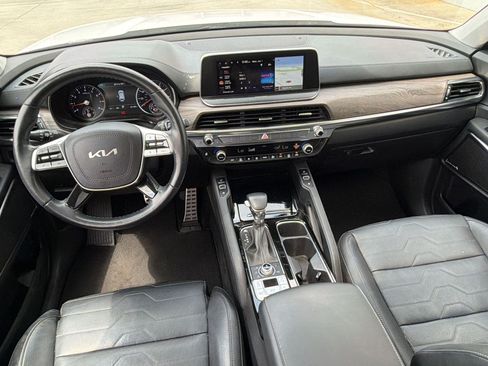 Used 2022 Kia Telluride SX w/ SX Prestige Package AWD/4WD image 26