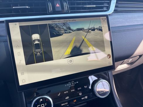 Used 2022 Jaguar F-PACE S image 21