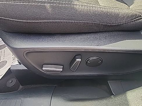 Used 2024 Ford Escape Active AWD/4WD image 19