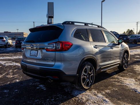 Used 2026 Subaru Ascent Limited AWD/4WD image 7