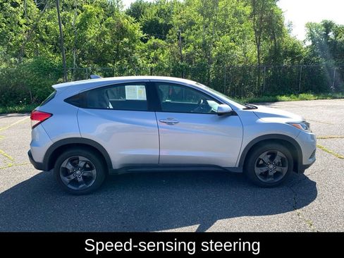 Used 2022 Honda HR-V LX image 6
