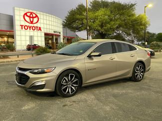 Used 2024 Chevrolet Malibu RS video 1