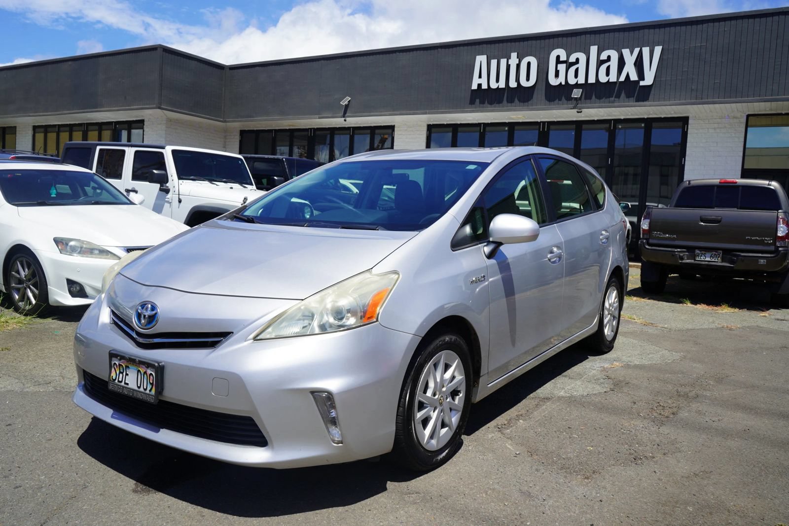 Used 2013 Toyota Prius V Five FWD image 4