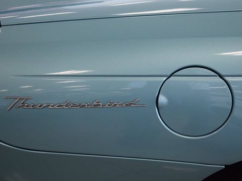 Used 2002 Ford Thunderbird RWD image 31