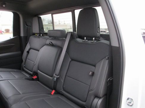 New 2026 GMC Sierra 1500 SLT w/ SLT Premium Plus Package image 13