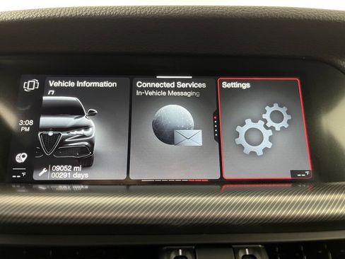 Used 2025 Alfa Romeo Stelvio Sprint w/ Veloce Package image 31
