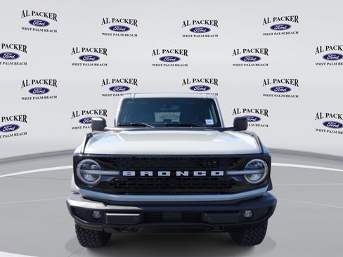 New 2026 Ford Bronco Outer Banks AWD/4WD image 9