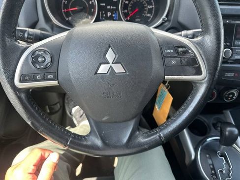 Used 2014 Mitsubishi Outlander Sport ES AWD/4WD image 13