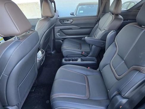 New 2025 Nissan Armada SL w/ Captain's Chari Seat Package image 13