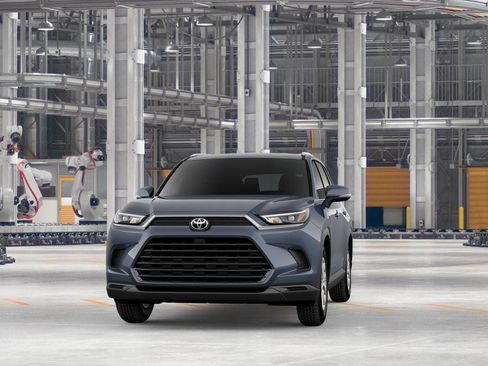 New 2026 Toyota Grand Highlander XLE image 18