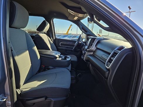 Used 2024 RAM 2500 Big Horn w/ Bed Utility Group image 20