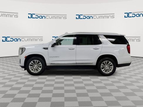 Used 2023 GMC Yukon SLT AWD/4WD image 5