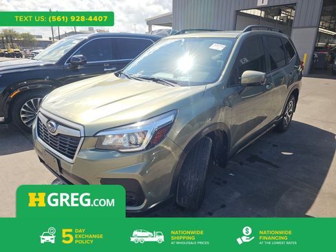 Used 2020 Subaru Forester Premium AWD/4WD image 1