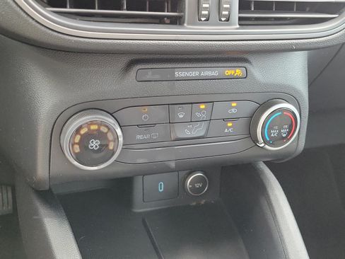 Used 2020 Ford Escape S FWD image 28