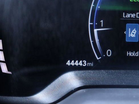 Used 2023 Toyota Corolla XSE w/ Carpet Mat Package (TMS) image 19