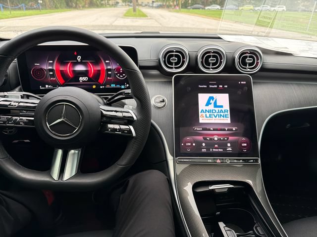 Used 2022 Mercedes-Benz C 300 4MATIC Sedan image 18