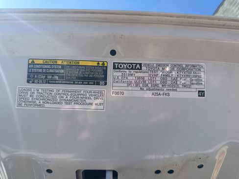 Used 2019 Toyota RAV4 LE w/ All Weather Liner Package AWD/4WD image 34