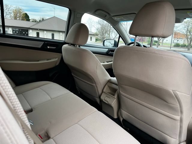 Used 2019 Subaru Outback 2.5i Premium AWD/4WD image 19