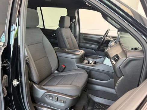 Used 2023 Chevrolet Tahoe LS RWD image 18