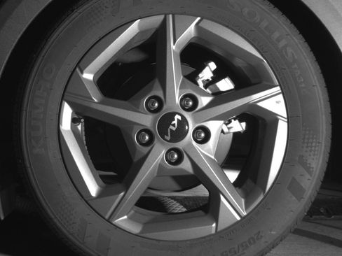 Used 2025 Kia K4 LXS image 14