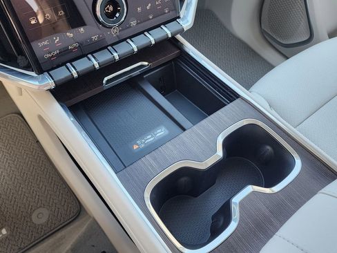 New 2026 GMC Acadia Denali image 34