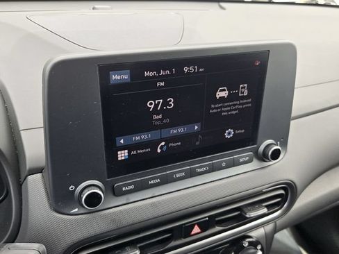 Used 2023 Hyundai Kona SEL FWD image 18