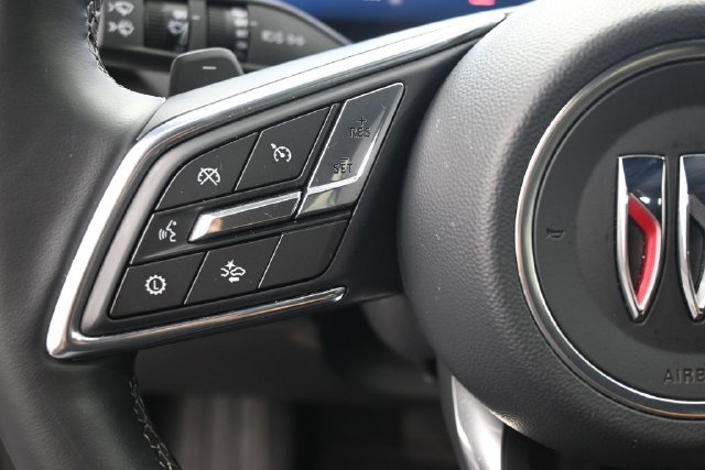 Used 2026 Buick Enclave Preferred FWD image 31