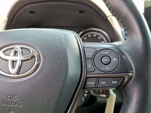 Used 2024 Toyota Camry SE FWD image 23