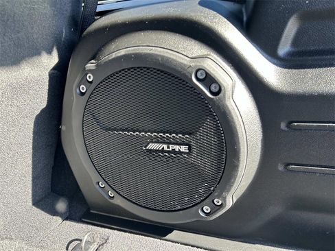 Used 2021 Jeep Wrangler Unlimited Sahara image 15