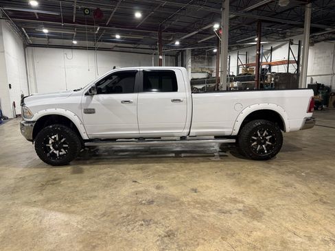 Used 2018 RAM 2500 Longhorn w/ Snow Chief Group image 3
