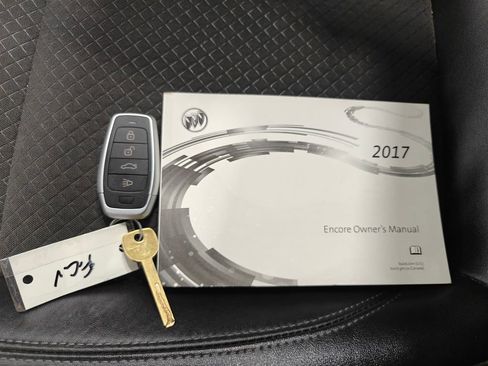 Used 2017 Buick Encore Preferred FWD image 31