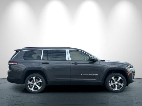 New 2026 Jeep Grand Cherokee L Limited AWD/4WD image 3