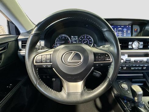 Used 2018 Lexus ES 350 w/ Accessory Package 2 FWD image 16