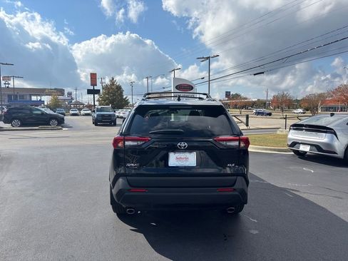 New 2025 Toyota RAV4 XLE Premium image 4