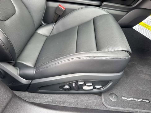 New 2025 Porsche Taycan 4S image 16