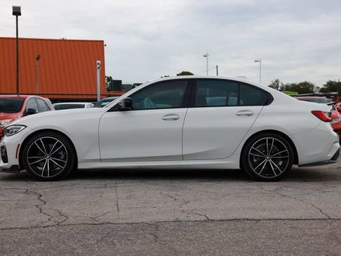 Used 2020 BMW 330i Sedan w/ M Sport Package RWD image 4