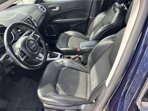 Used 2018 Jeep Compass Latitude w/ Cold Weather Group image 15