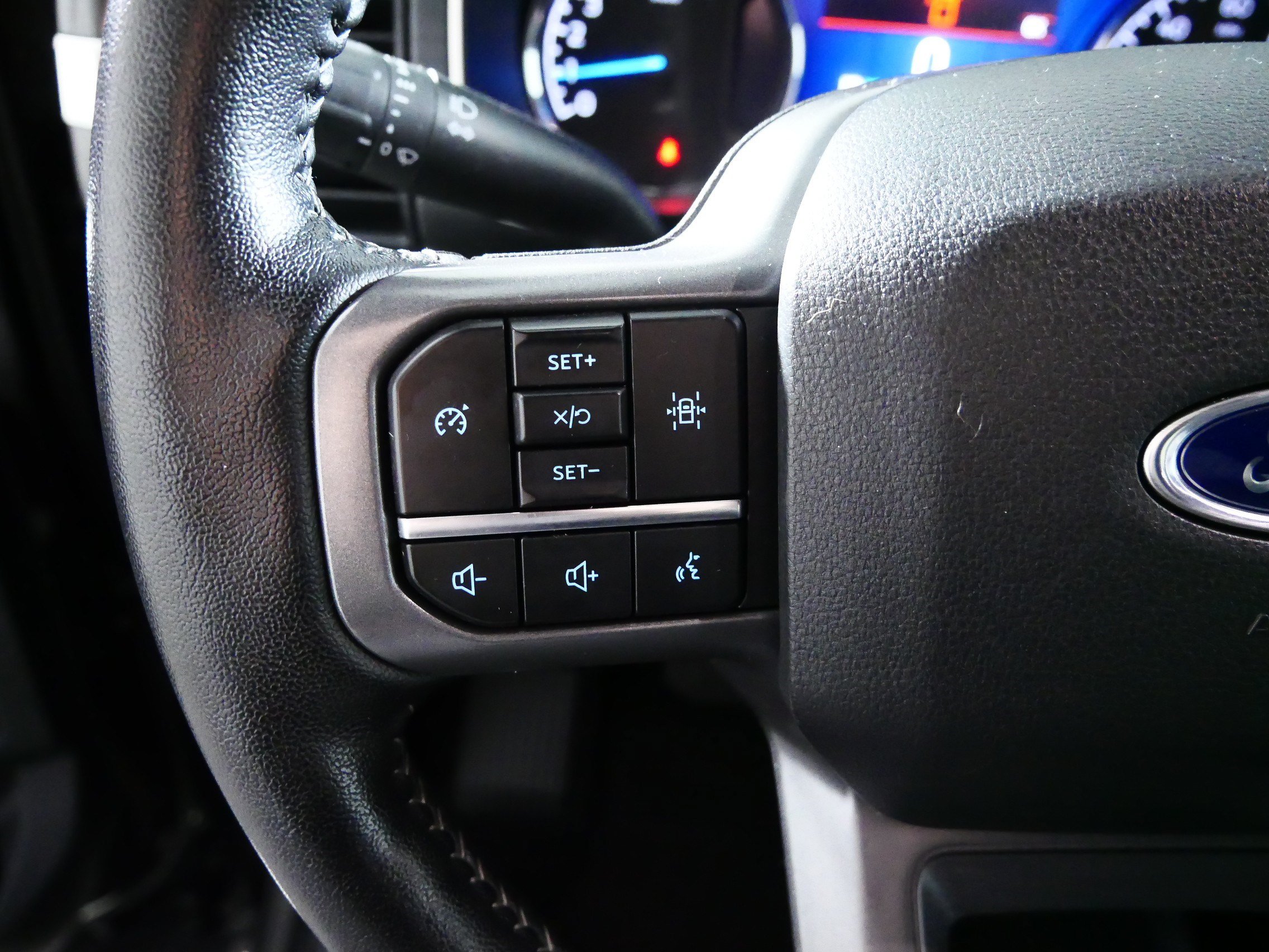 Used 2021 Ford F150 XLT w/ Equipment Group 302A High AWD/4WD image 27