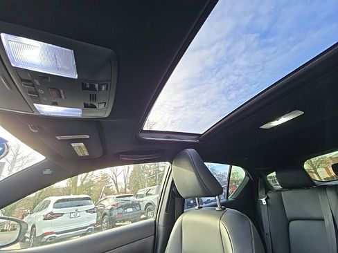 Used 2015 Lexus CT 200h image 17