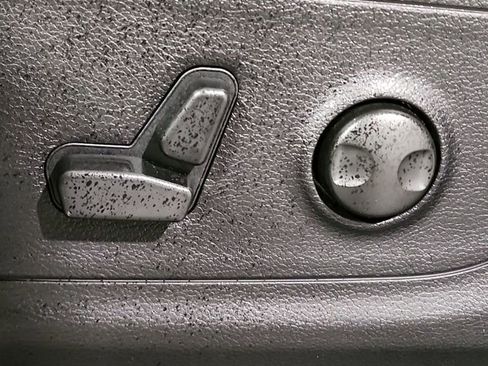 New 2026 RAM 1500 4x4 Crew Cab image 16