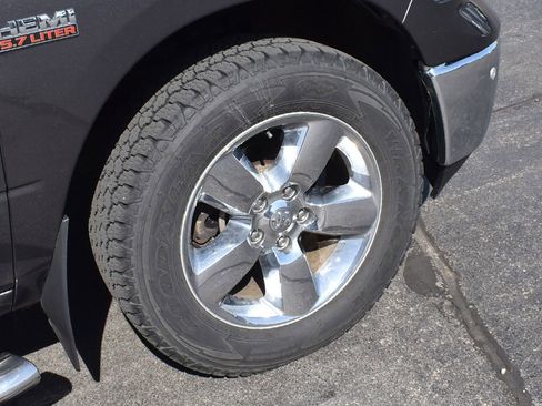 Used 2016 RAM 1500 Big Horn image 6