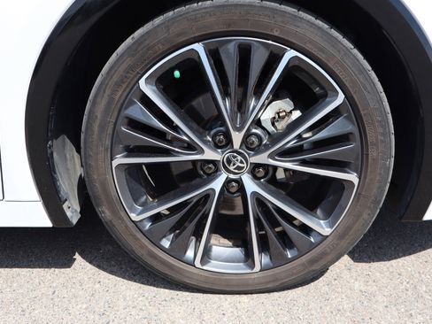 Used 2023 Toyota Prius XLE AWD/4WD image 19