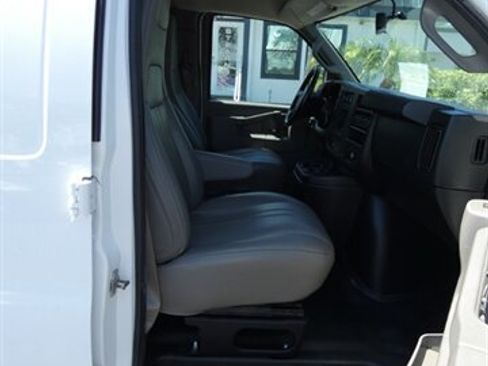 Used 2021 Chevrolet Express 2500 w/ Driver Convenience Package RWD image 41