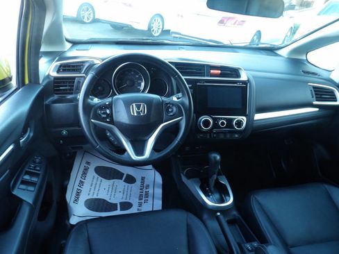 Used 2015 Honda Fit image 5