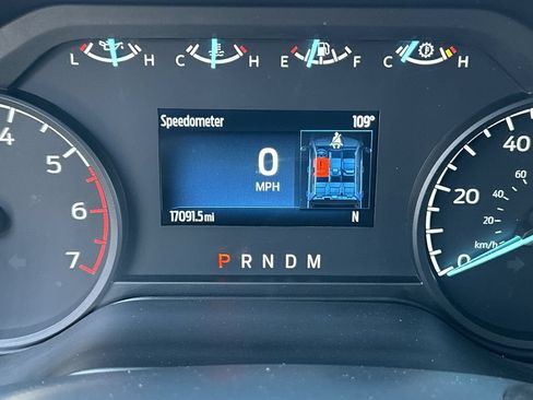 Used 2024 Ford F250 XLT AWD/4WD image 12