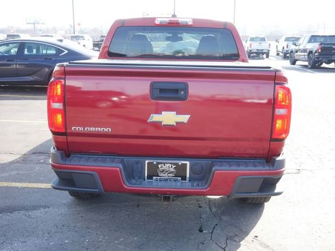Used 2015 Chevrolet Colorado Z71 image 6