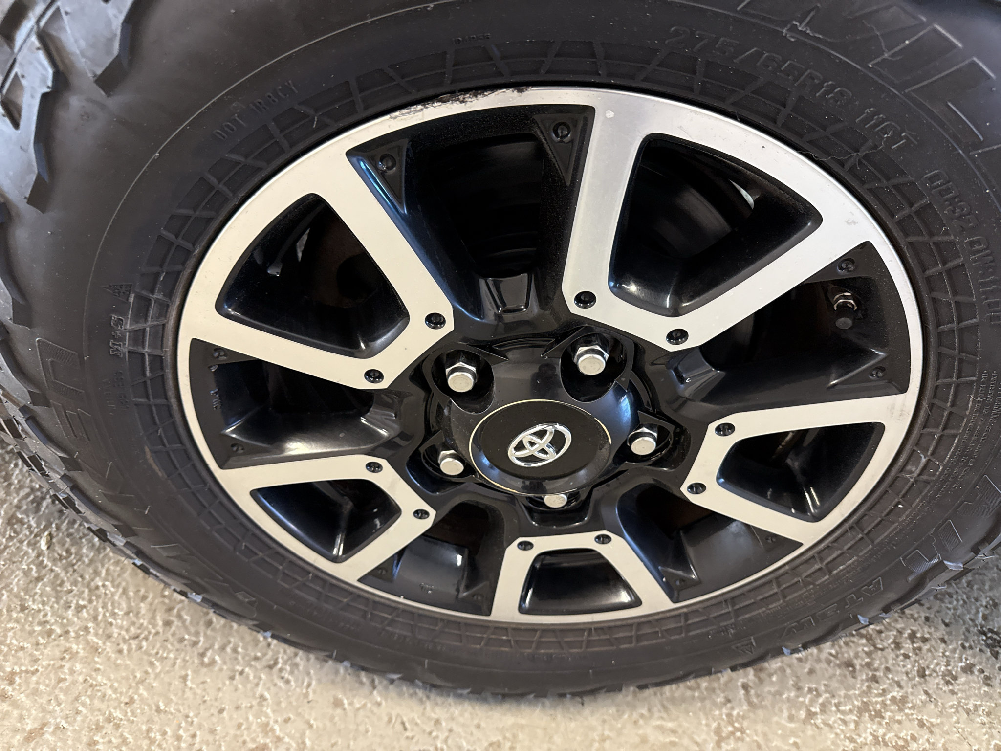 Used 2014 Toyota Tundra SR5 AWD/4WD image 35