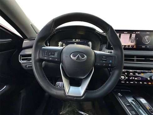 Used 2022 INFINITI QX60 Sensory w/ Cargo Package image 12