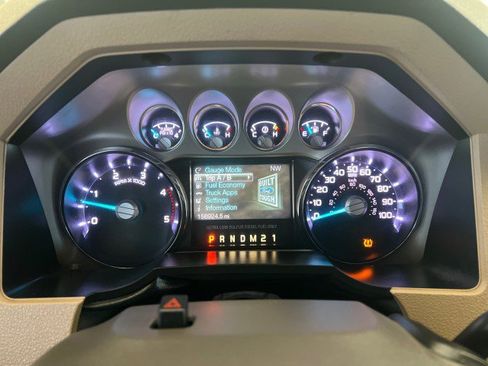 Used 2011 Ford F350 Lariat w/ Lariat Interior Pkg image 37